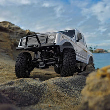Associated 1/12 Enduro12 4x4 Trail Truck Bushido RTR - HeliDirect